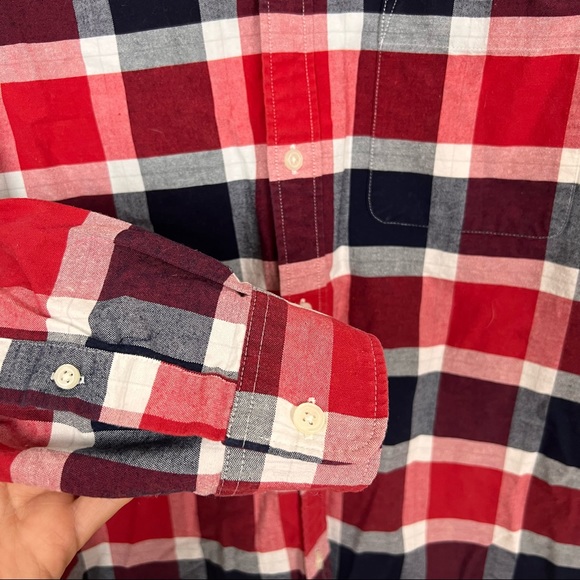 Merona Long Sleeve Plaid Button Down Shirt Men’s Size Medium Red White Blue - Picture 4 of 6